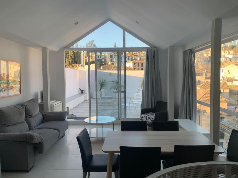 شقة Amazing Loft! Rooftop Terrace! Alhambra Views! غرناطة المظهر الخارجي الصورة